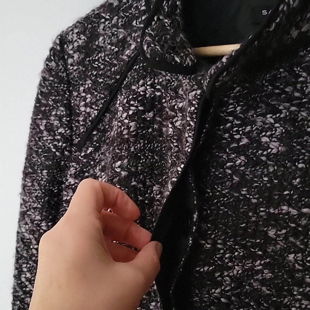 Sandro Sportswear Tweed Boucle Jacket Hidden Button Black  White Mockneck Funnel - Picture 6 of 14